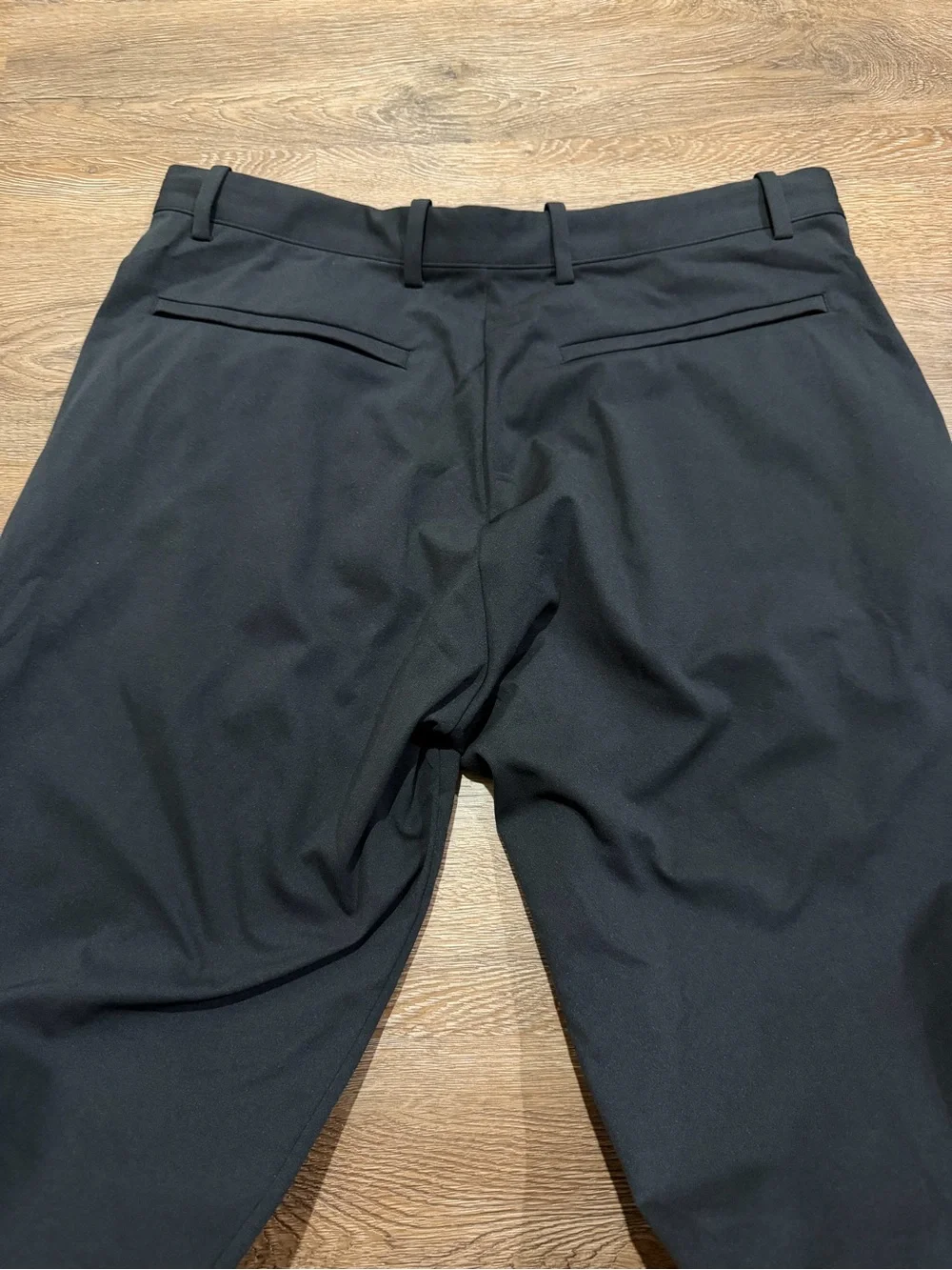UNIQLO Men’s Black Technical Pants Drawstring 34x30 Polyester